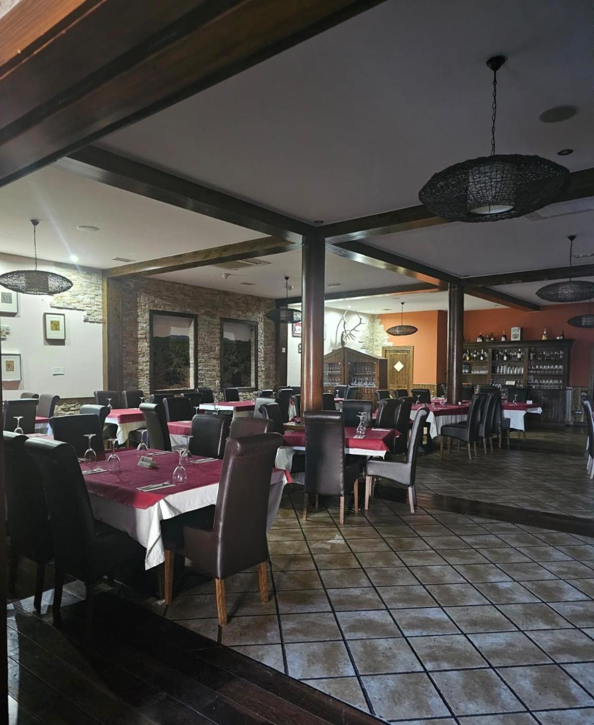 Hotel Restaurante El Patas Corral de Almaguer Екстериор снимка