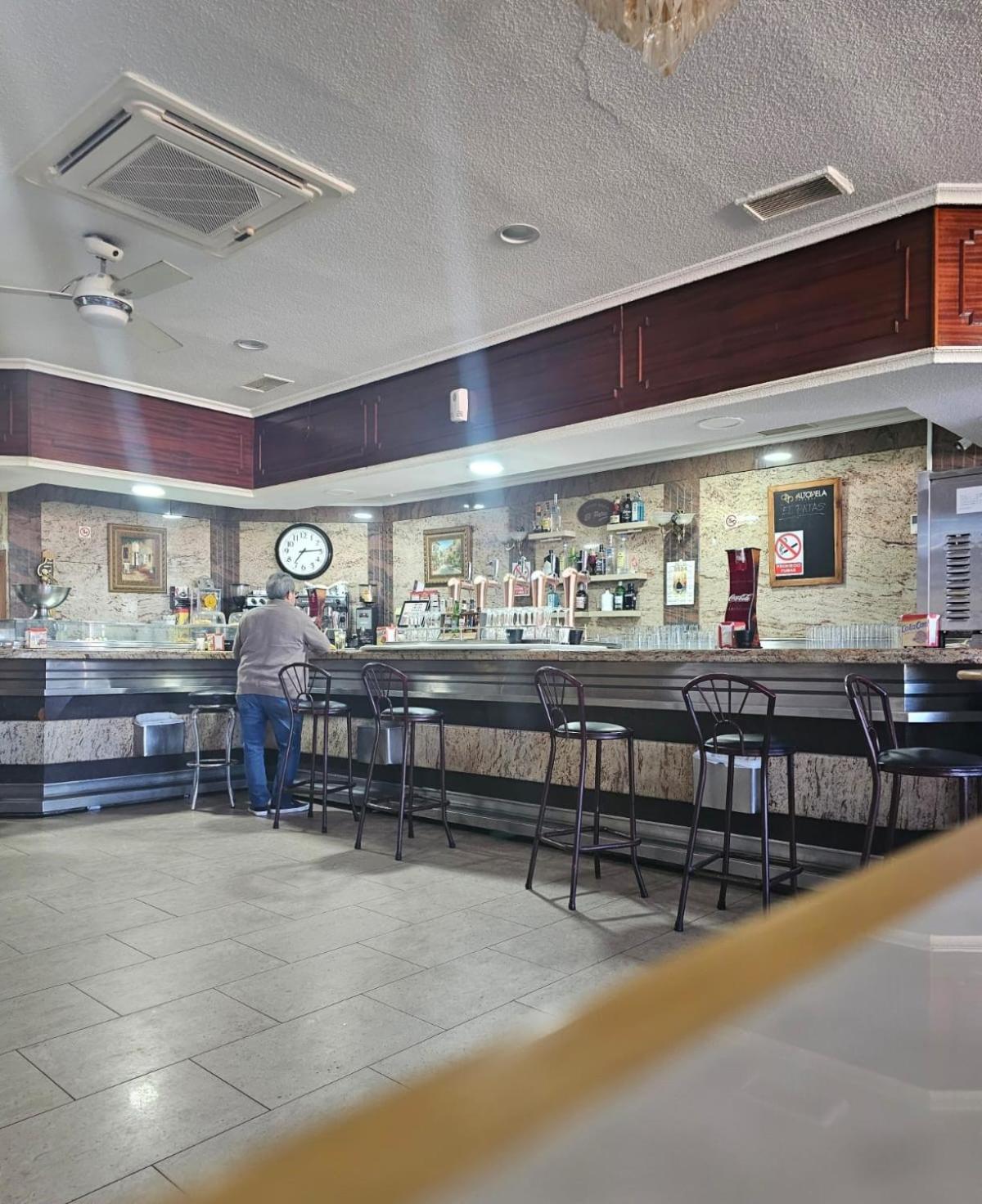 Hotel Restaurante El Patas Corral de Almaguer Екстериор снимка